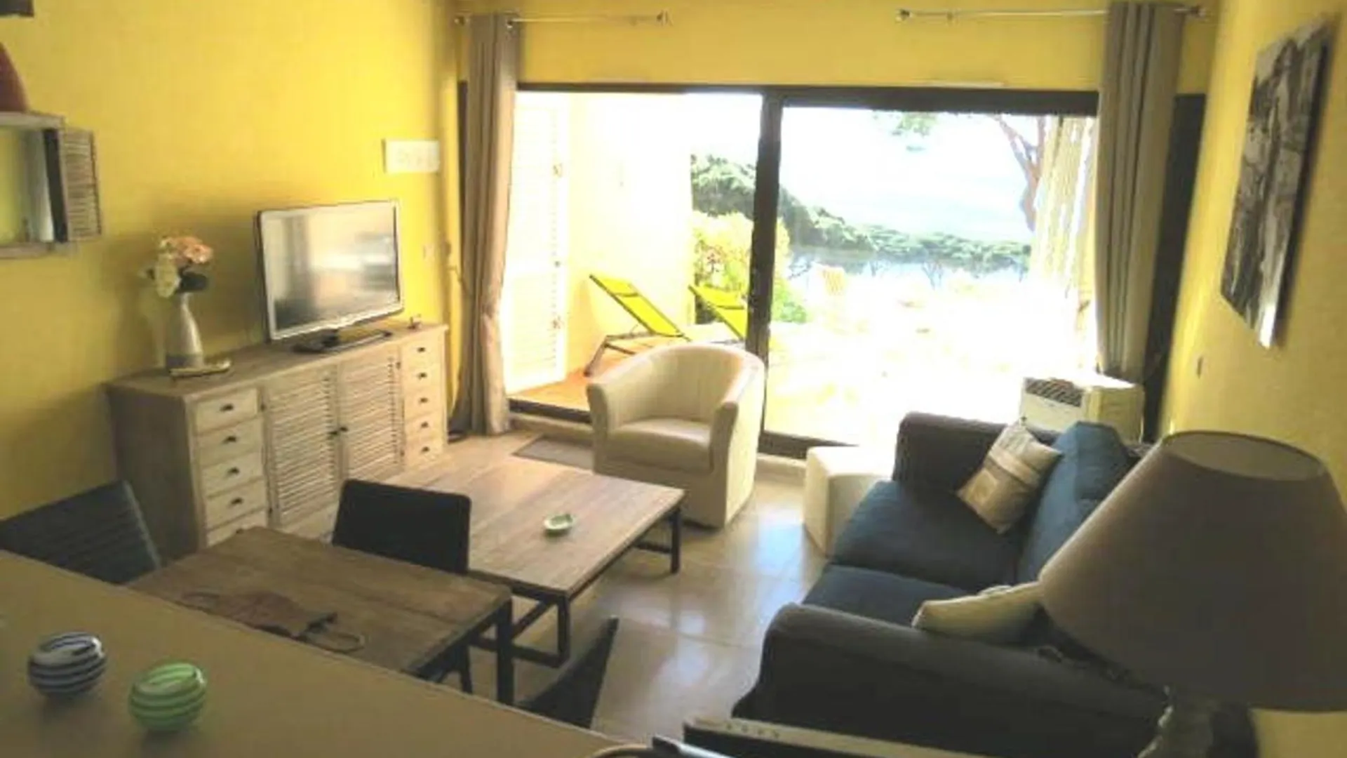 Superbe T2 Climatise Avec Piscine A Sainte-Maxime - Fr-1-780-59 Apartment