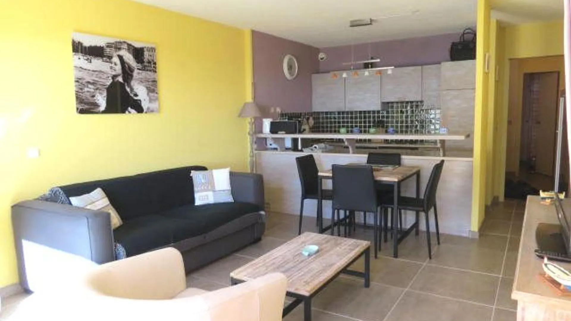 Superbe T2 Climatise Avec Piscine A Sainte-Maxime - Fr-1-780-59 Apartment 0*,  France