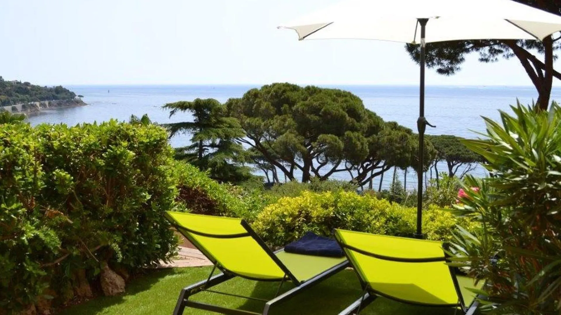 Superbe T2 Climatise Avec Piscine A Sainte-Maxime - Fr-1-780-59 Apartment France