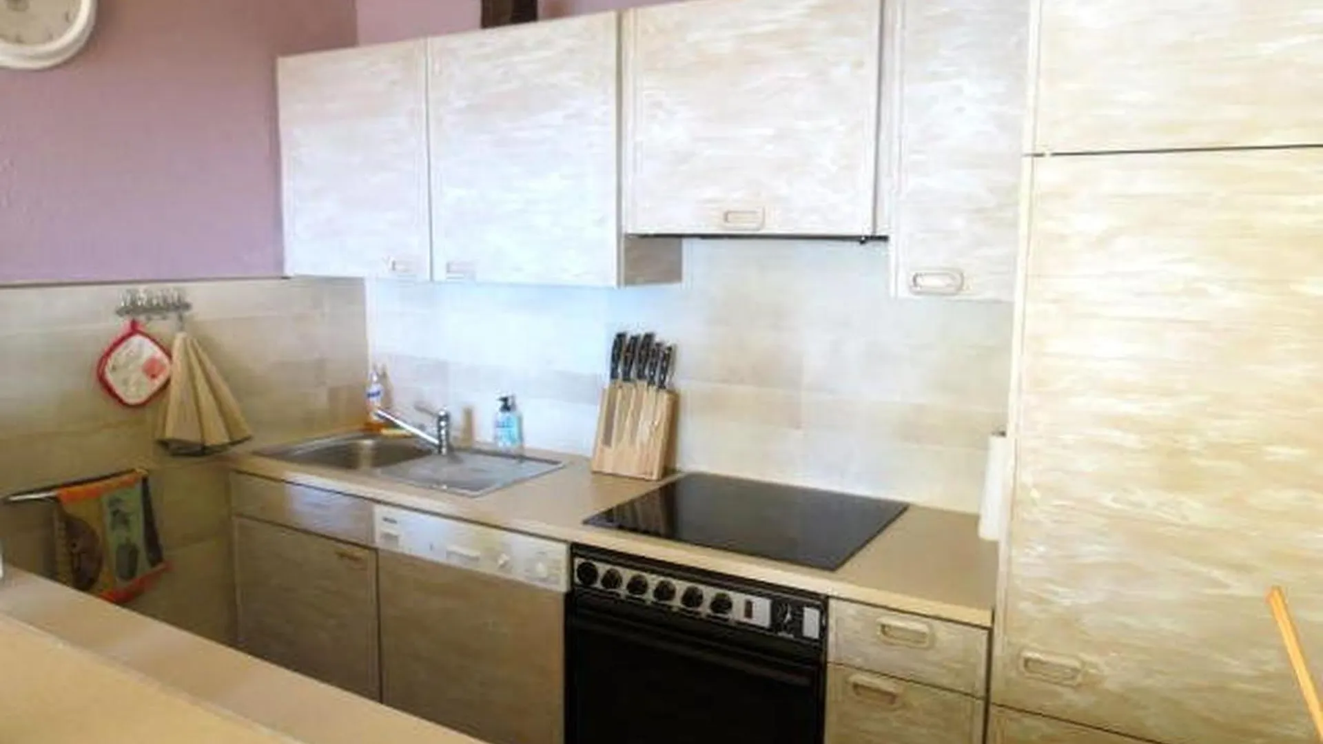 Superbe T2 Climatise Avec Piscine A Sainte-Maxime - Fr-1-780-59 Apartment
